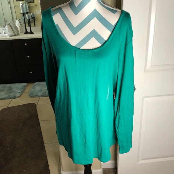 Tshirt - Picture 2 of 2